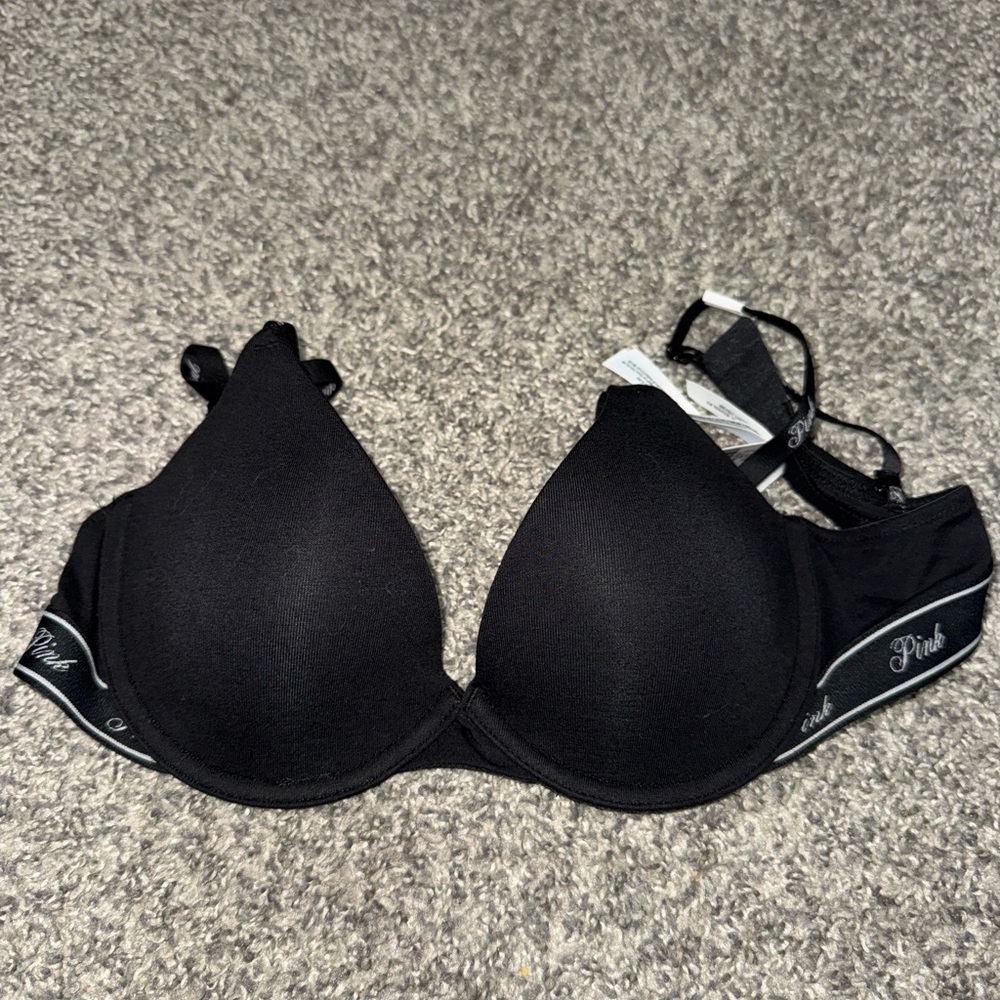 NWT Size 32C PINK Victoria's Secret Bra